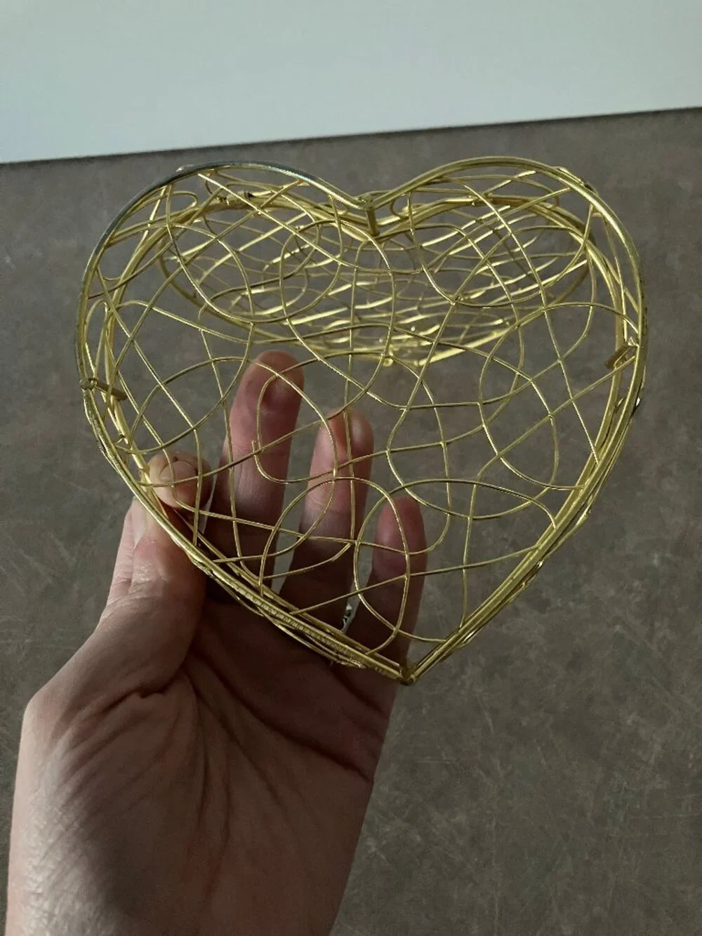Heart-Shaped Wire Box
